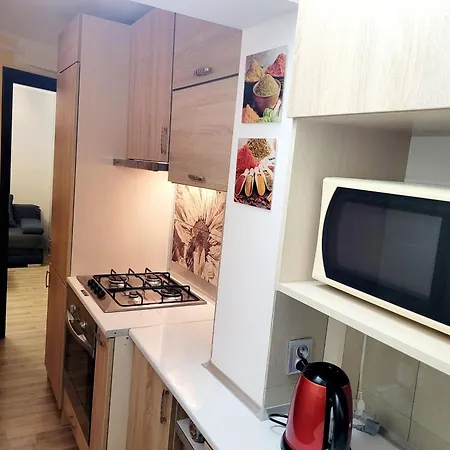 - Centre Main Station 170m * Gdyně