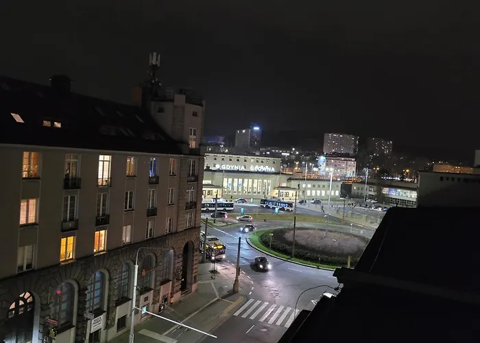 Апартаменти - Centre Main Station 170m *