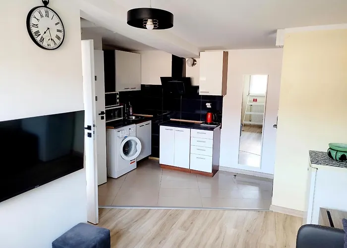 - Centre Main Station 170m *